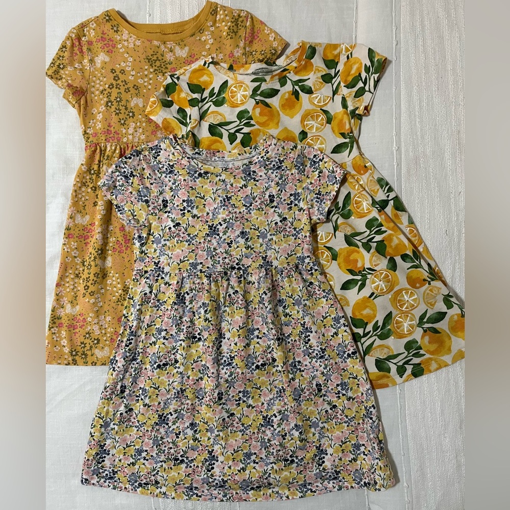 Old Navy Summer dresses - size 4 in girls